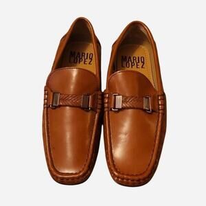 Mario Lopez tan leather loafers Boys Size 5